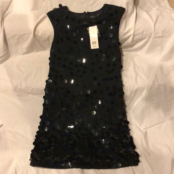 French Connection Dresses & Skirts - NWT French Connection Blk sparkle sleeveless dress
